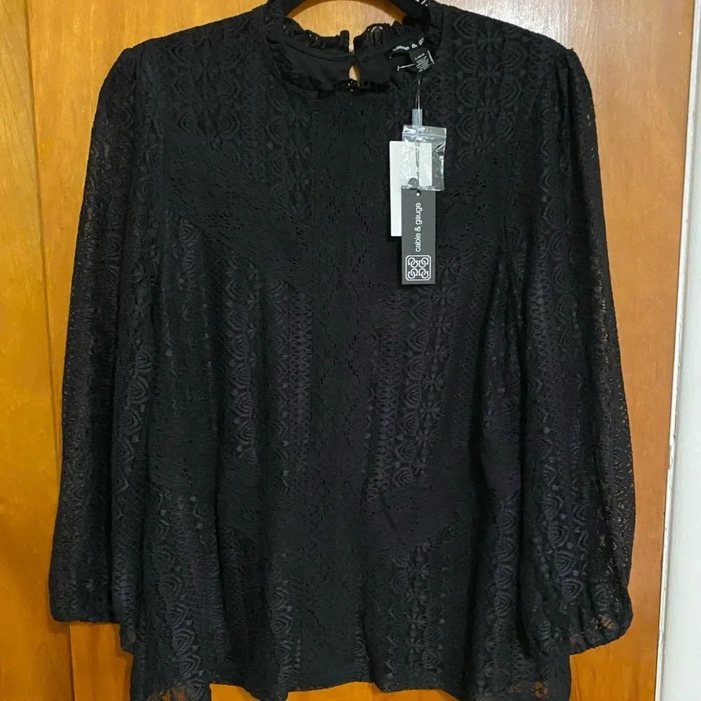 Cable and Gauge Women Black Crochet Elastic Cuff Long Sleeve Flare Blouse Size L